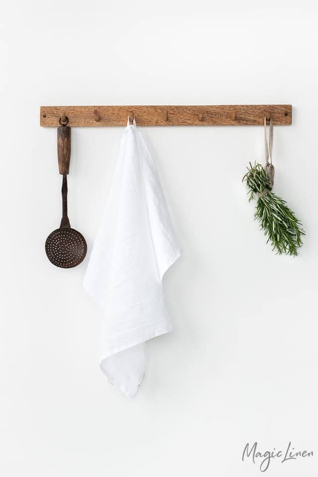 The Ellie Linen Tea Towel