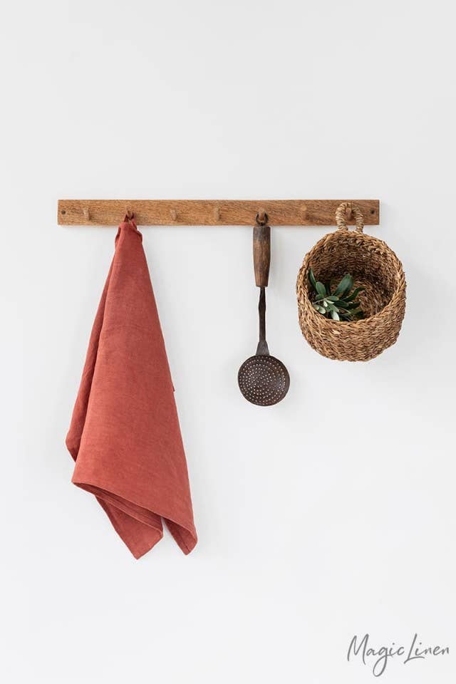 The Ellie Linen Tea Towel