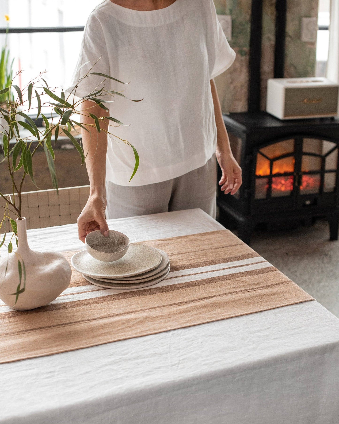 The Linen Table Runner