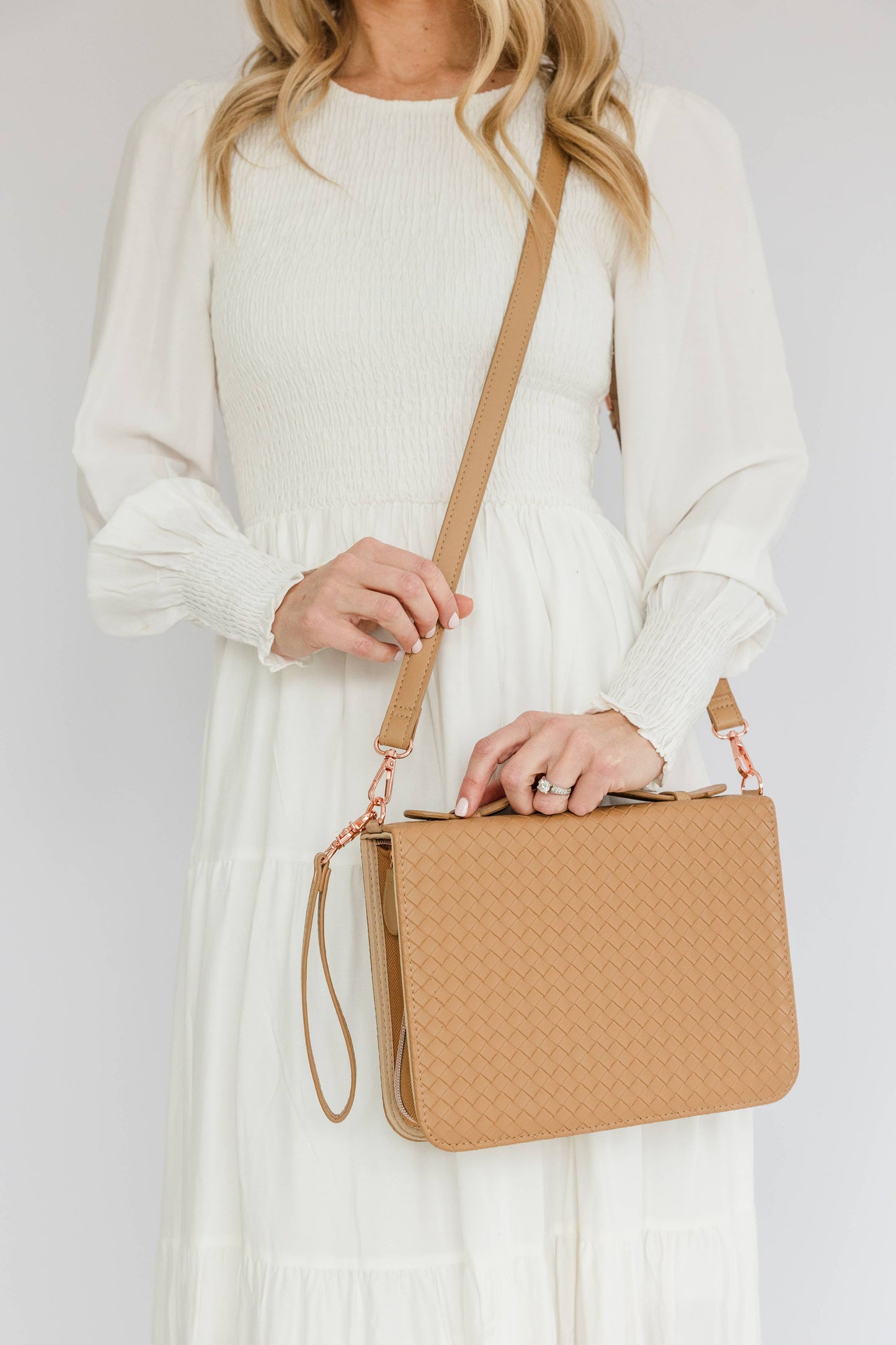 Bible Cover, Weave Bible Case, Crossbody CARAMEL