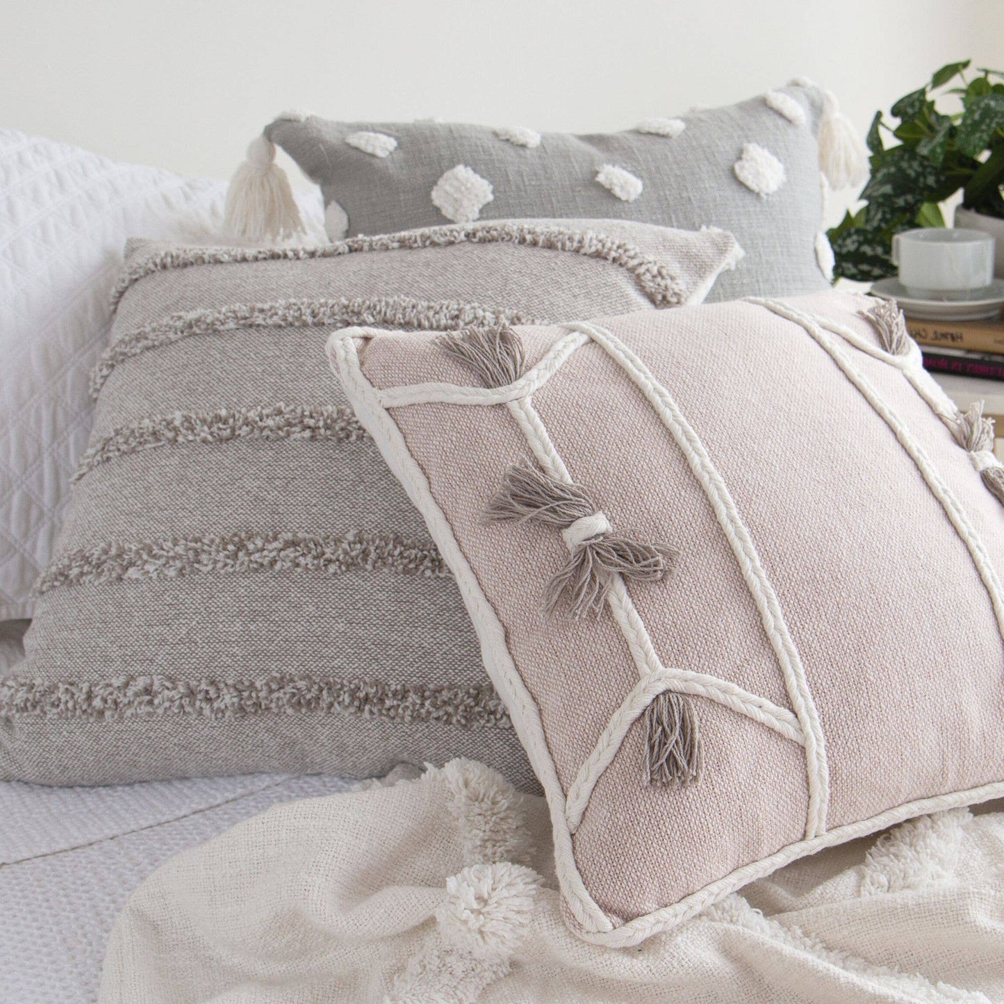 The Tess Pillow
