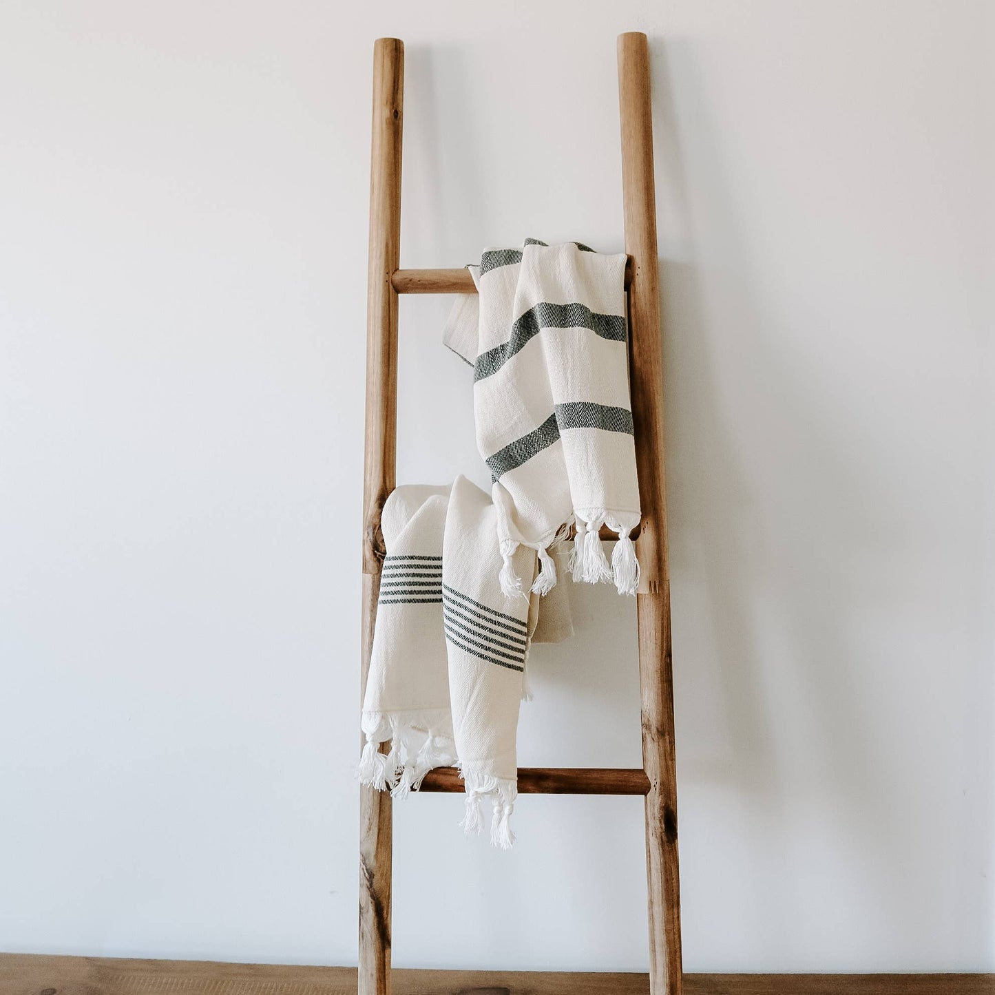 The Dani Hand Towel