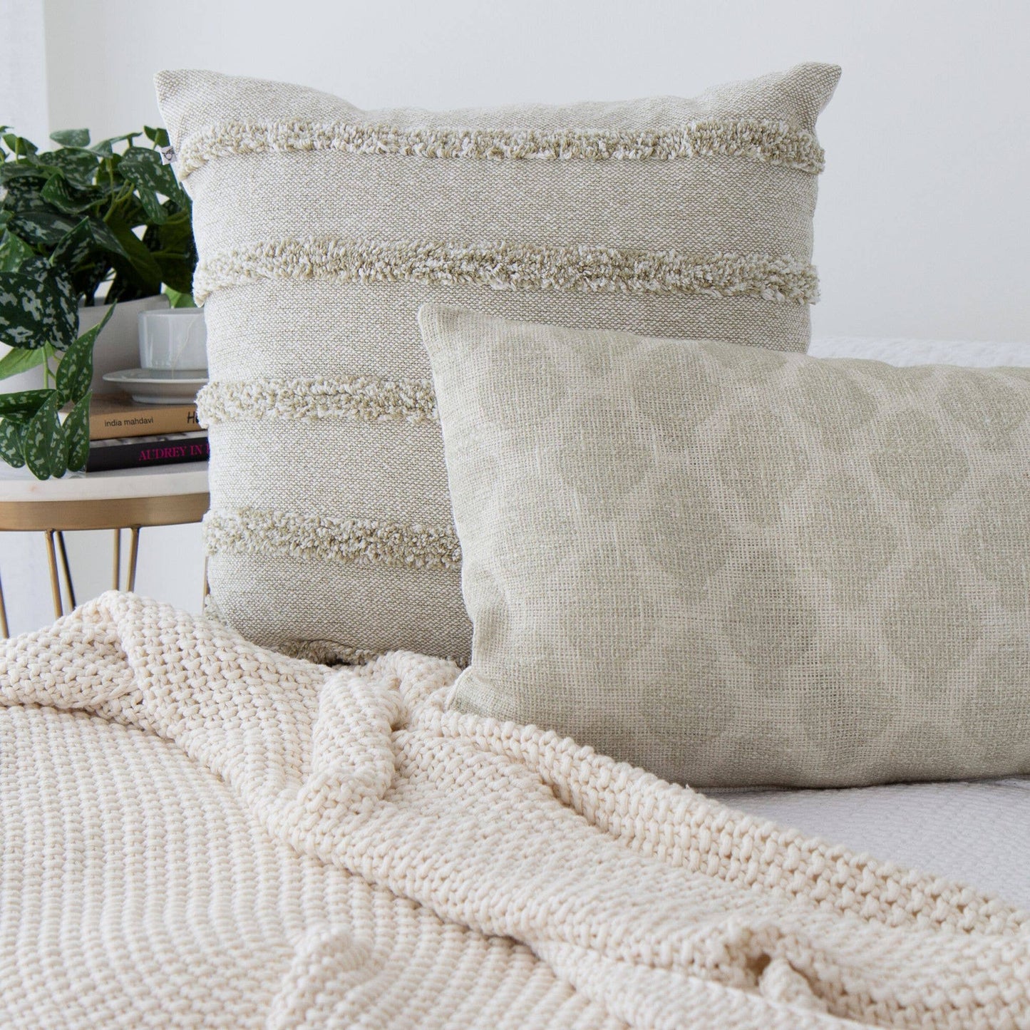 The Tess Pillow