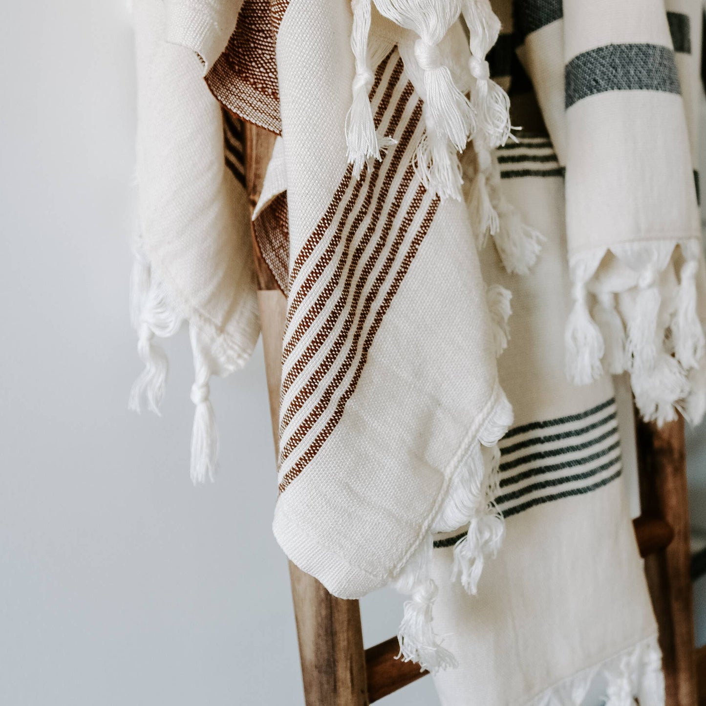 The Dani Hand Towel