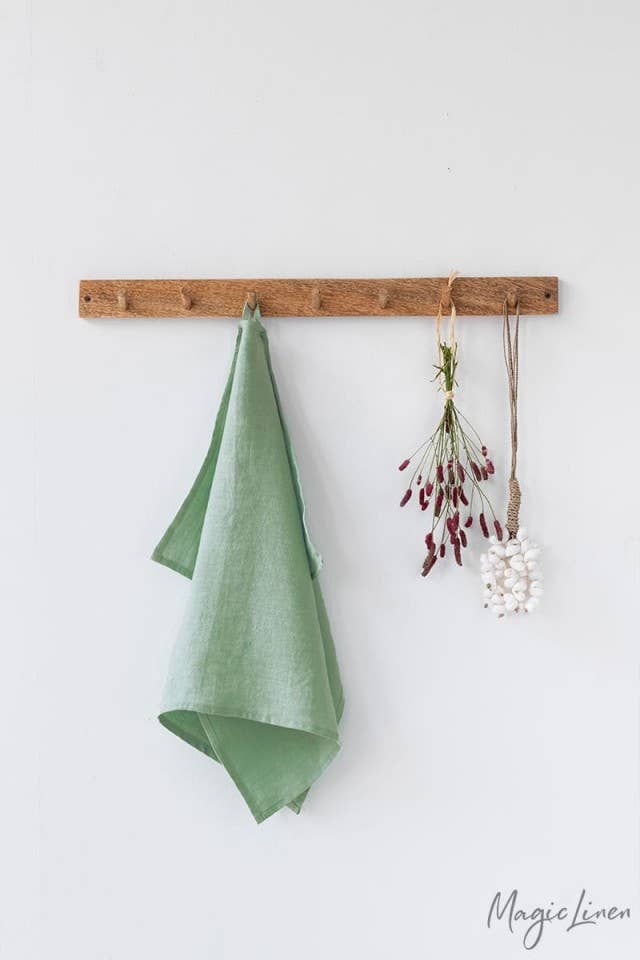 The Ellie Linen Tea Towel