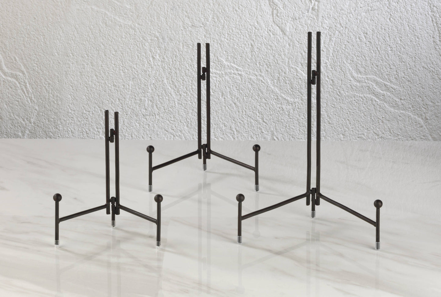 Large Straight Edge Easel