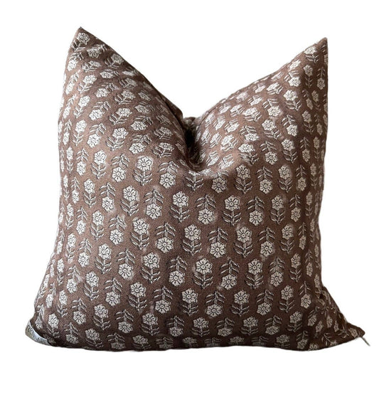 Roux Pillow Cover
