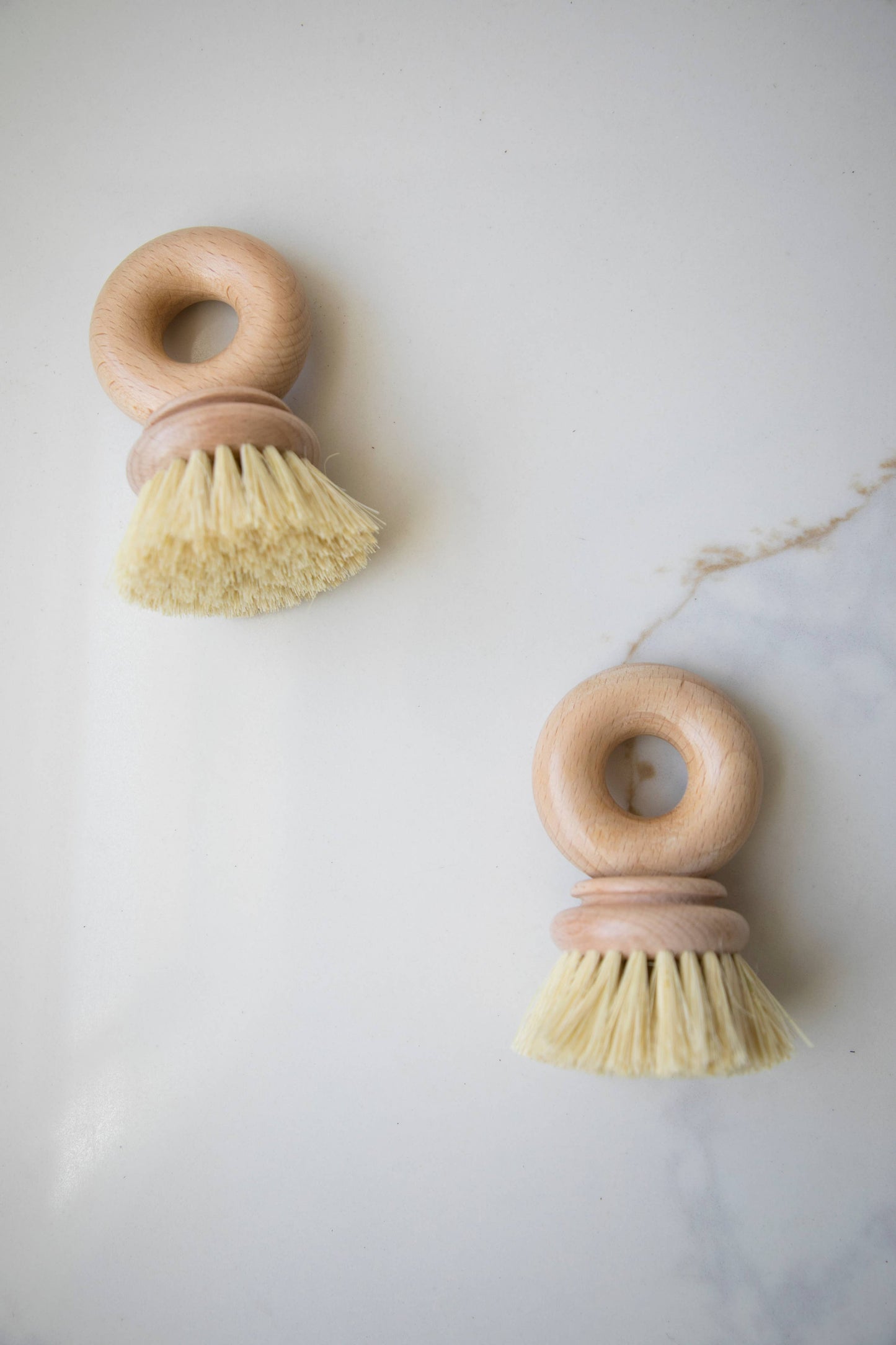 Donut and Flower Cleaning Brush