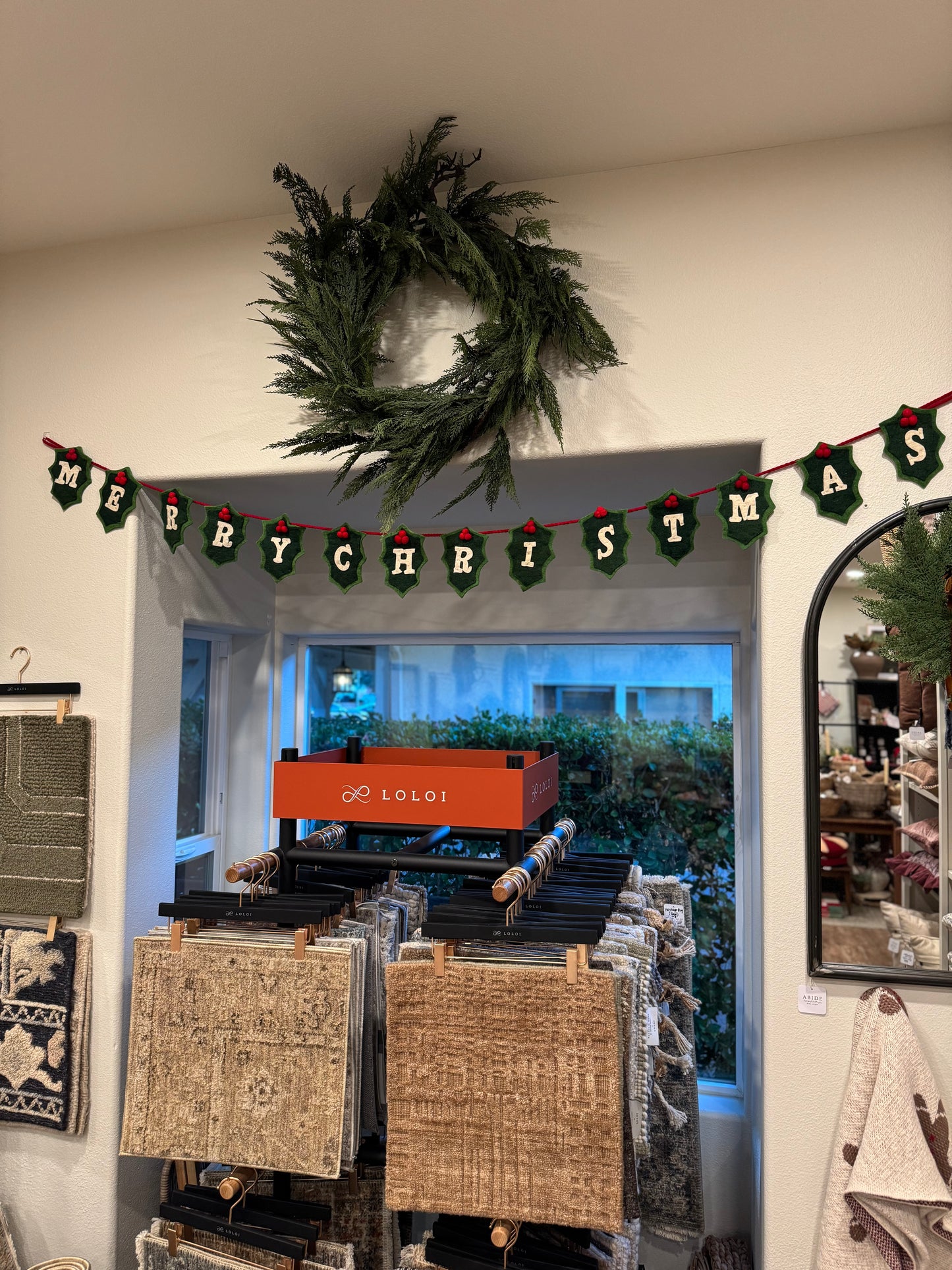 MERRY CHRISTMAS HOLLY FELT GARLAND