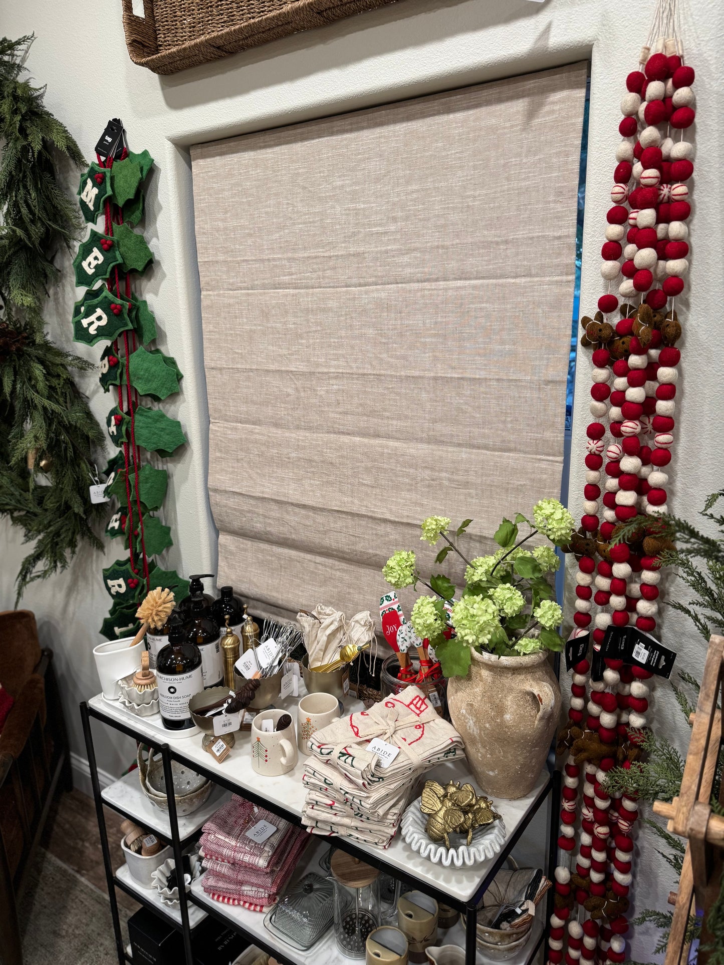 GINGERBREAD MAN WOOL FELT GARLAND