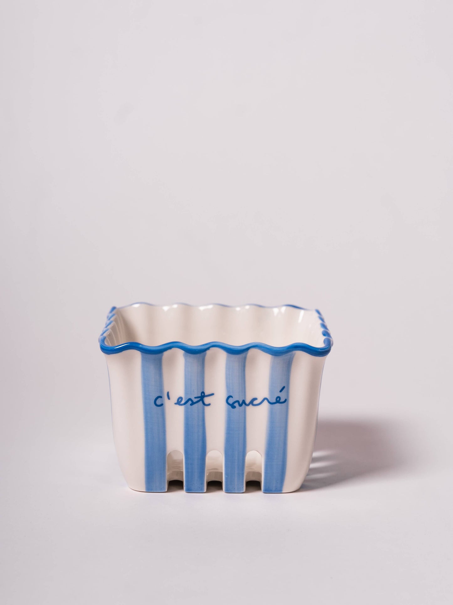 Kinsey Scallop Mini Berry Basket