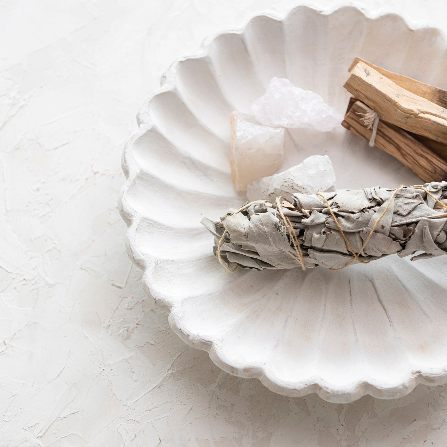 The Scalloped Wood Dish