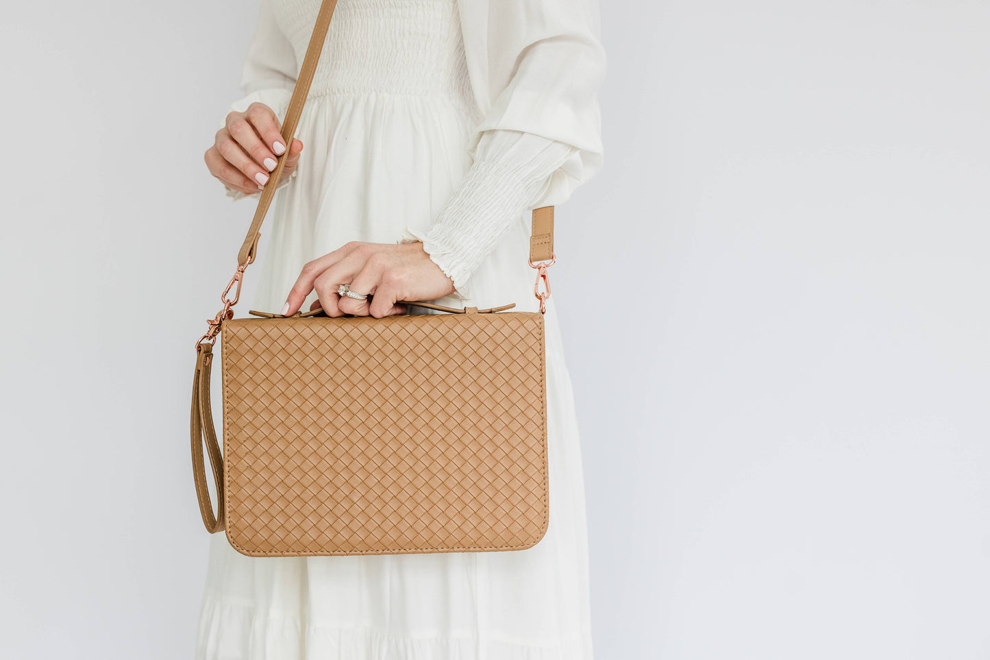 Bible Cover, Weave Bible Case, Crossbody CARAMEL